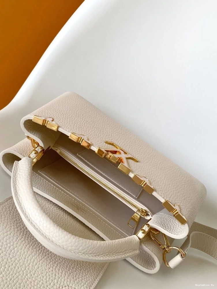 42953 FreshLook Capucines Bags BB Vuitton Louis 0819